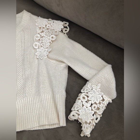 Sea New York Cream Sweater with Lace Details size Large - Picture 5 of 7